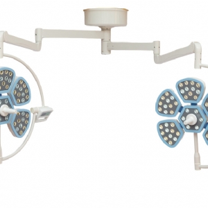 花瓣双母无影灯